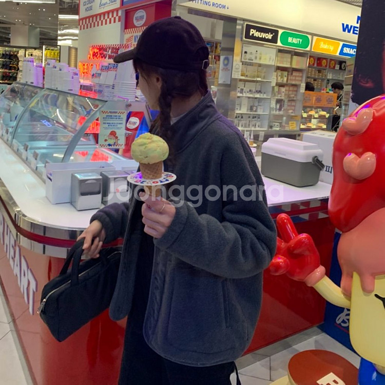 스탠다드룸 플리스 자켓--1