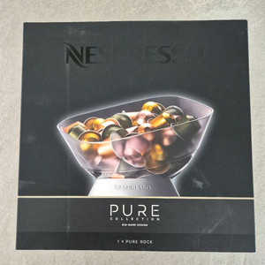 네스프레소 퓨어 컬렉션 블랙 록