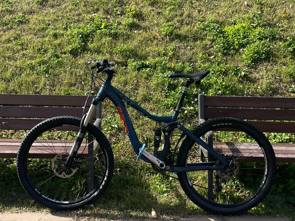 자이언트 레인 풀샥 mtb 판매합니다. 이미지