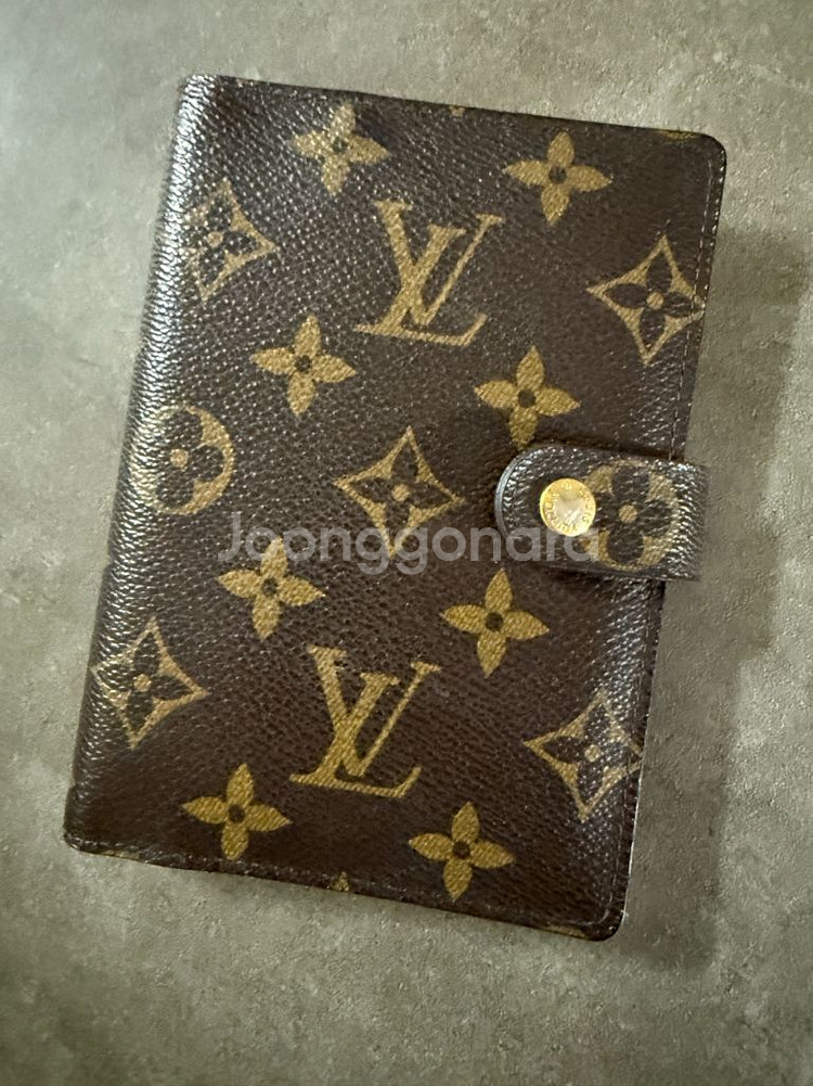 루이비통 다이어리--0