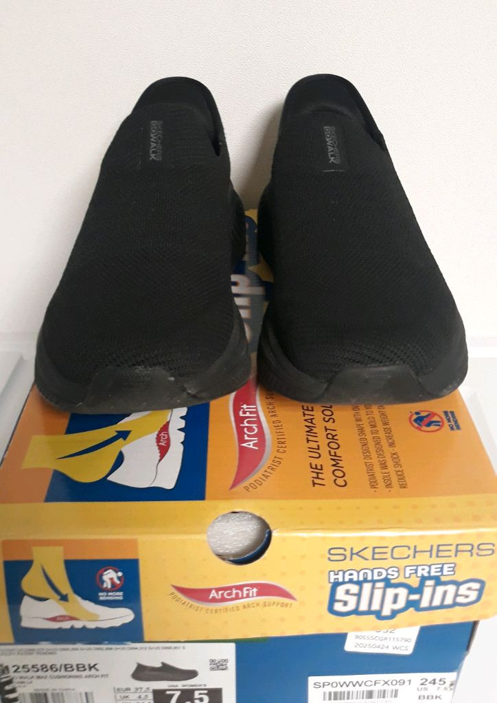 스케쳐스 고워크 맥스쿠셔닝 아치핏 슬립인스 245mm--1