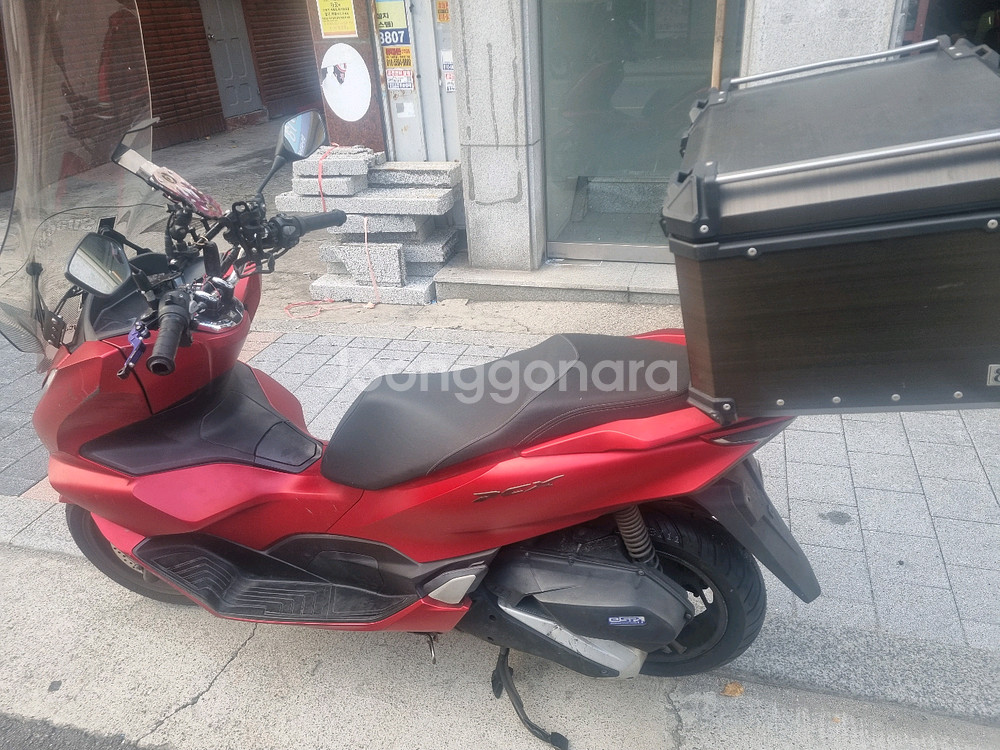 pcx125 abs 23년식 24년출고 1만때--3