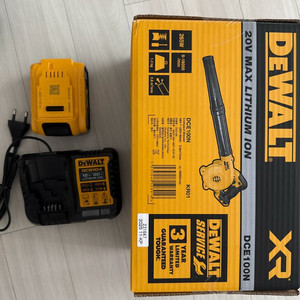 디월트 DCE100N 송풍기 + 배터리 충전기 세트