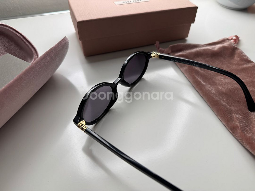 미우미우 리가드 선글라스 Miu miu regard sunglasses--1