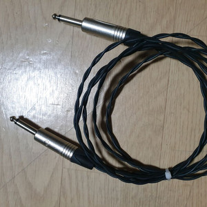 기타 케이블 또는,스피커 케이블