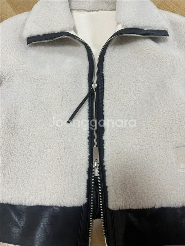 온앤온 겨울 아우터 자켓--2