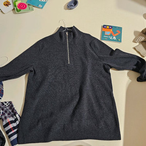 버버리 캐시미어100% 니트집업 xxl 팝니다