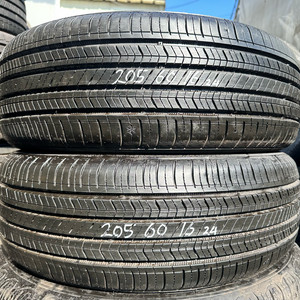205 60 16금호중고타이어2개2056016