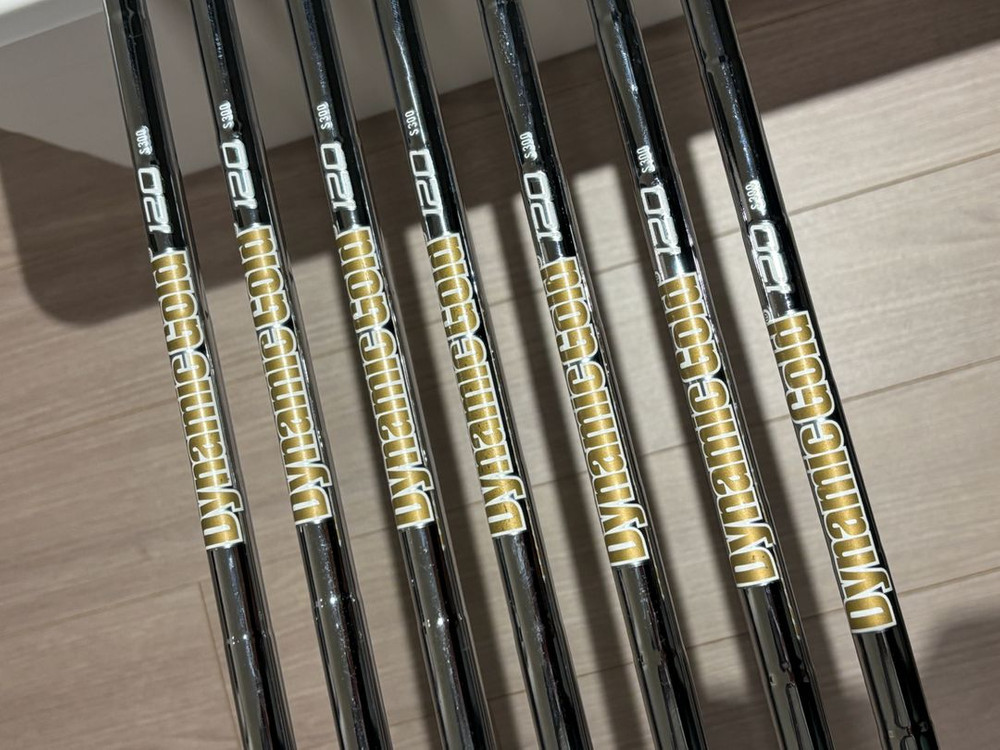 테일러메이드 P790 2세대 7아이언(4-P) 다이나믹골드120 S300 이미지