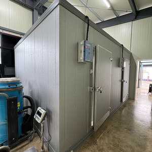 신품급 5평 2칸 분리형 저온저장고 냉장창고 3마력 실외기 2개