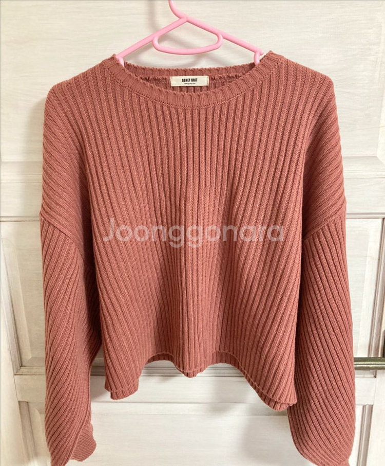 고고싱 가오리핏 니트 (~77/새상품)--1