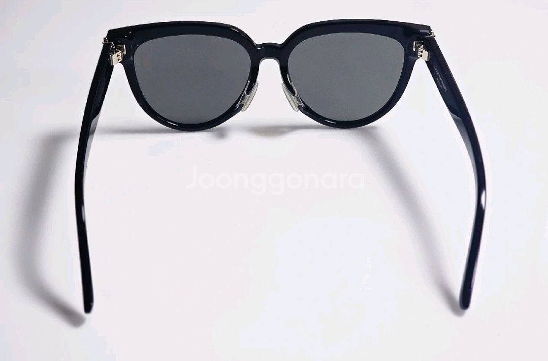 생로랑 선글라스--3