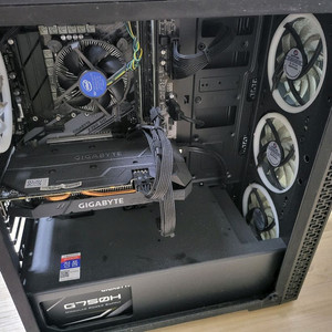 I7 8700 게이밍 PC 본체