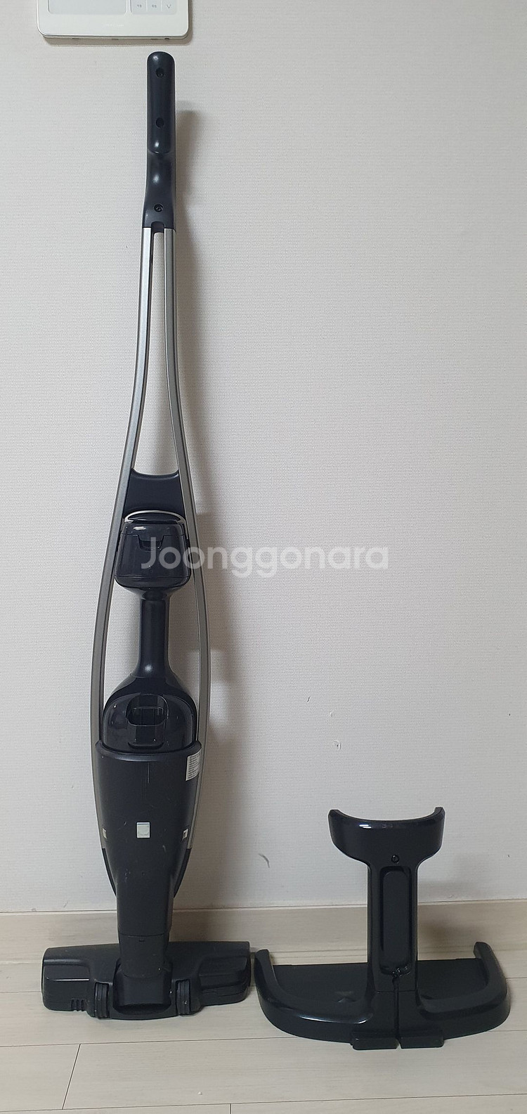 일렉트로룩스 퓨어 Q9 무선 청소기 1.5만에 판매--2