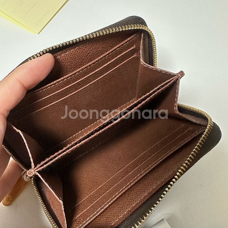 루이비통 지피 코인퍼스 반지갑--7