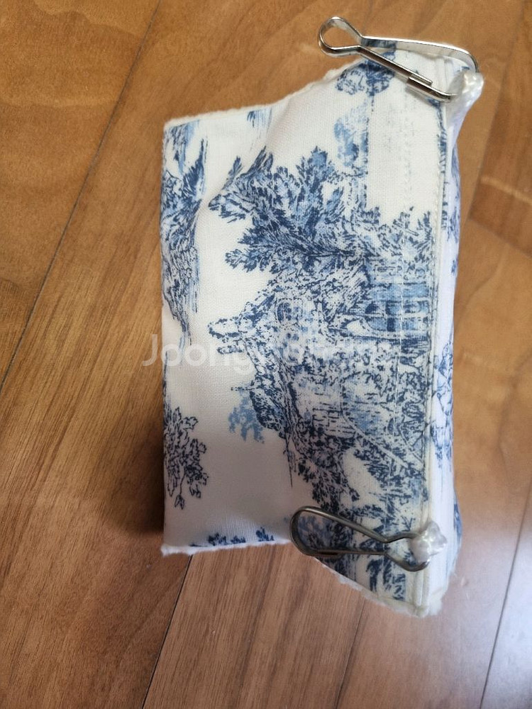 앵무새 고어텍스 침대 중형 새상품 팔아요--1