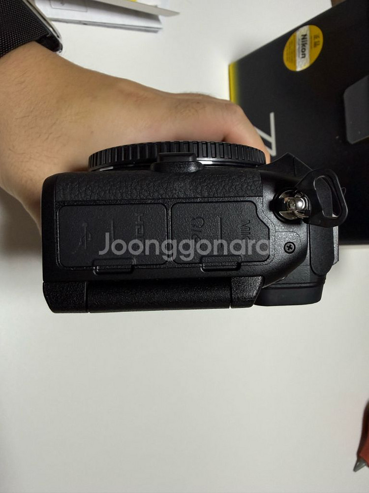 니콘 Z50II 미러리스 카메라 팝니다--3