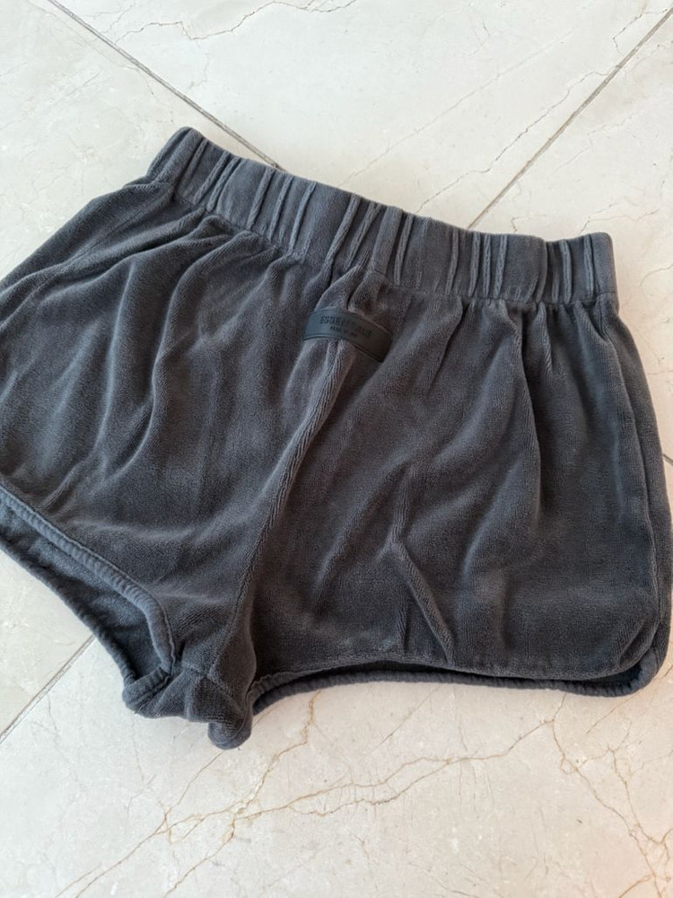 피어오브갓 에센셜 반바지--2