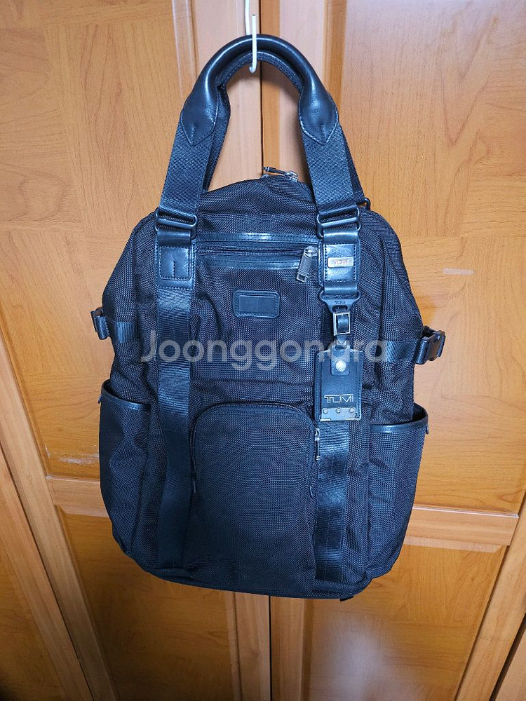 투미 르준백팩 정품입니다 80%이상--0