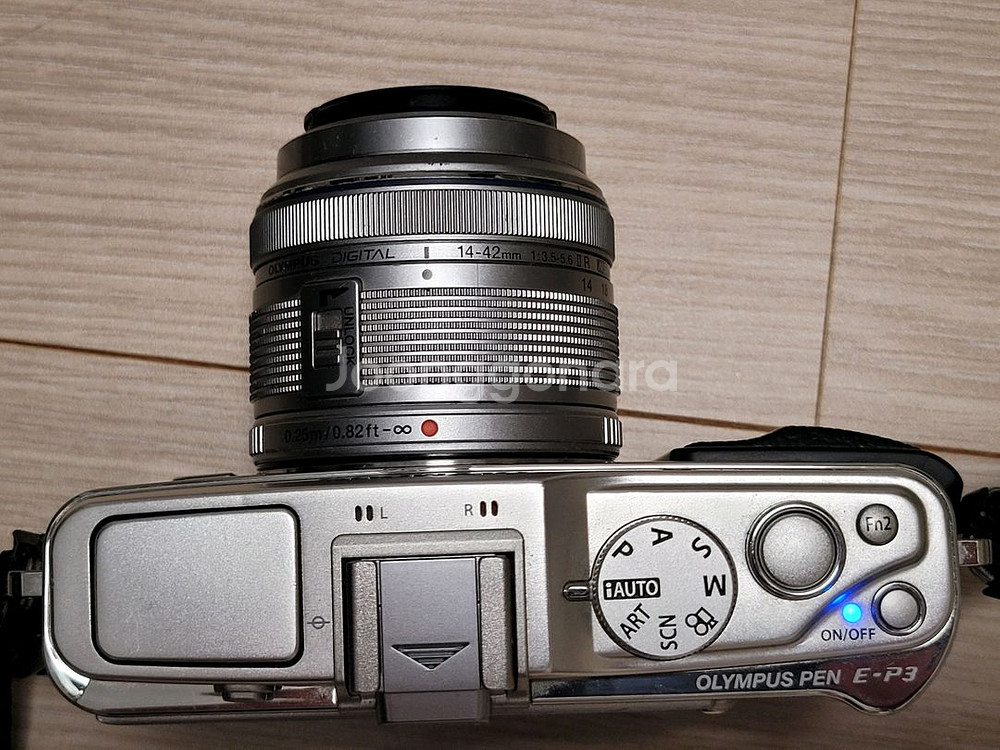 올림푸스 PEN E-P3 미러리스 카메라--5