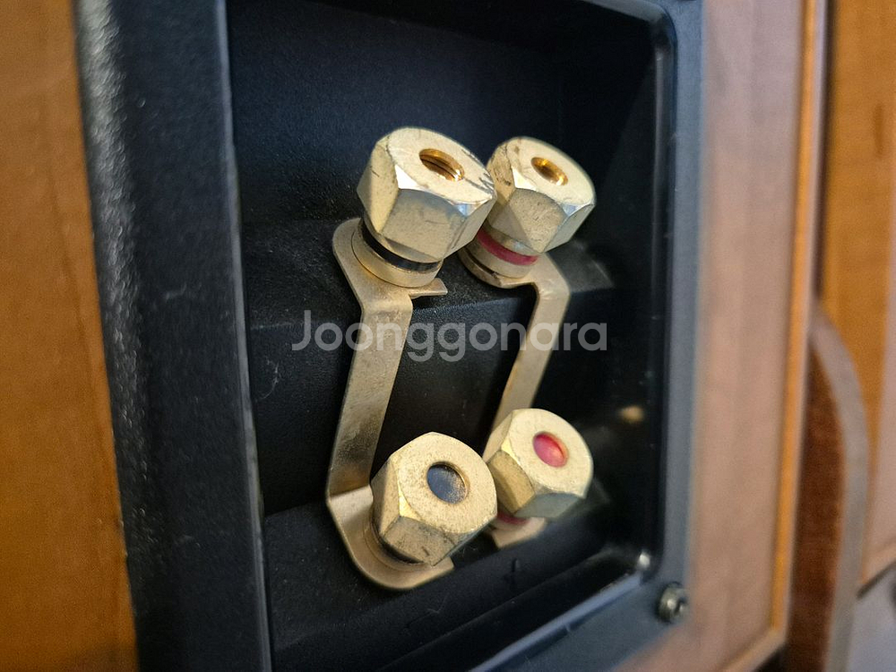 북셸프 스피커 트라이앵글--2