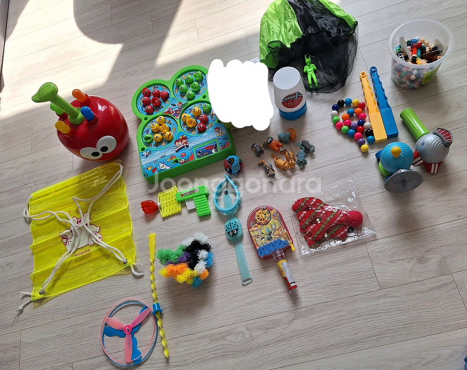 육아용품( 에르고아기띠워머.시트.베개..물병.카시트.아기옷.물온도계(영어카드. 원목 교구.동화노래CD)장난감/일괄--3