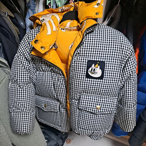 리미떼두두 고양이 체크 리버서블 패딩 m