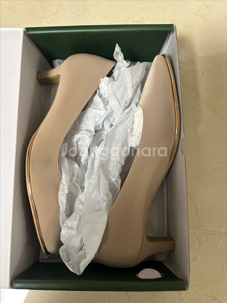 미소페 소가죽 펌프스 5cm 베이지 245--8