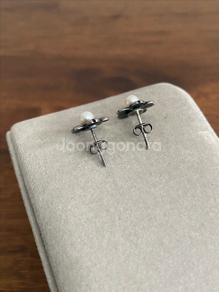 플라워모티브 담수진주 실버 귀걸이(925)--2