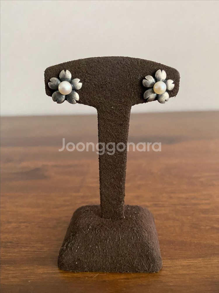 플라워모티브 담수진주 실버 귀걸이(925)--5