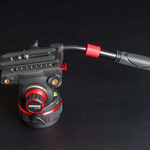 호루스벤누 유압식 비디오헤드 MV-240F