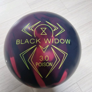 햄머 블랙 위도우 3.0 포이즌 15파운드 공인구 볼링공