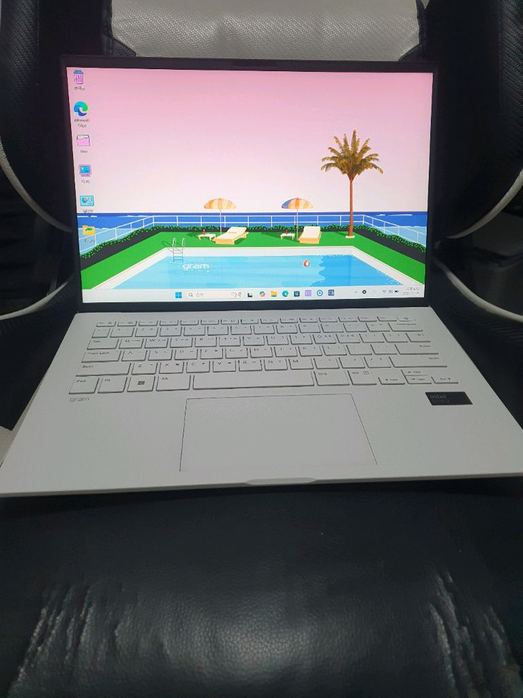 24년제조)LG그램 14인치 U5 램8 SSD256 이미지
