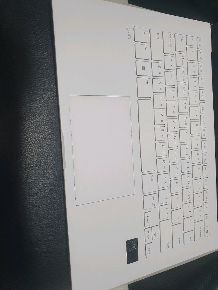 24년제조)LG그램 14인치 U5 램8 SSD256 이미지