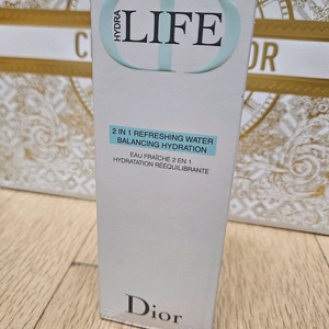 디올 하이드라라이프 리프레싱 워터