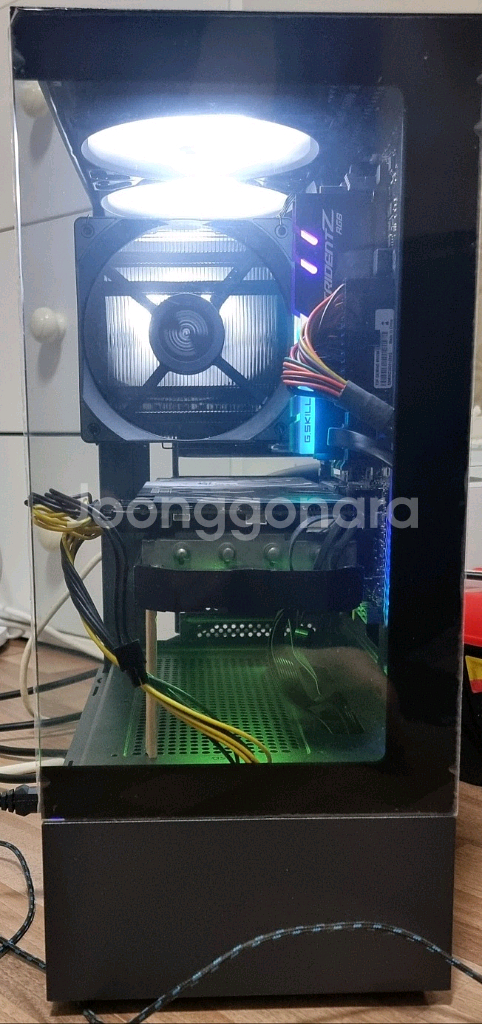 5700x3D RTX2080 슈퍼 데스크탑 팝니다--3