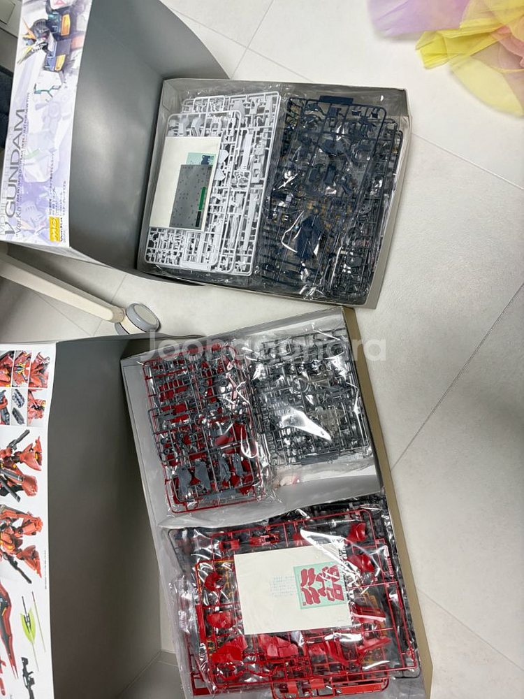 반다이 mg사자비 + 뉴건담 버카 미조립 판매--1