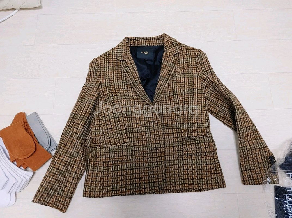 마쥬 체크 패턴 자켓--1
