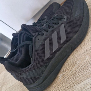 아디다스 런닝화 265