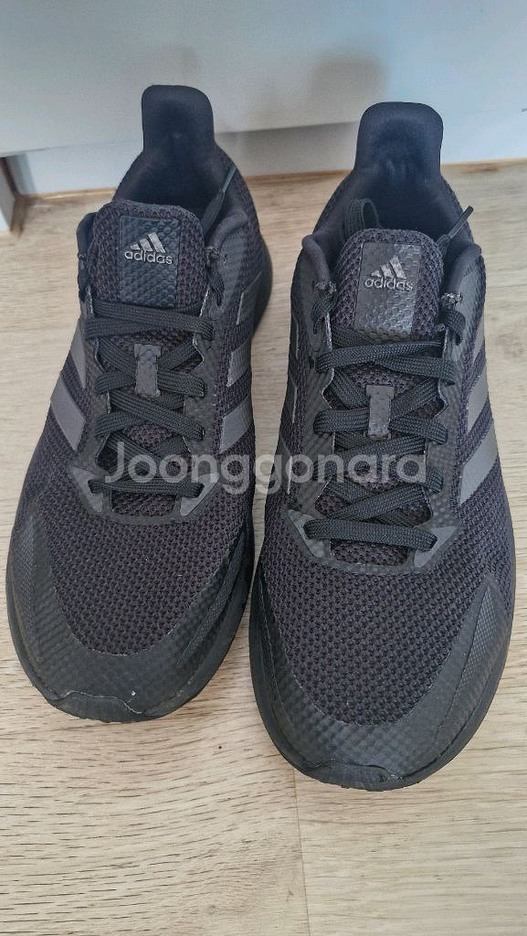 아디다스 런닝화 265--1