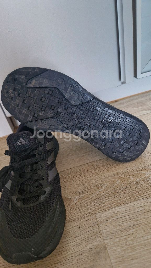 아디다스 런닝화 265--3