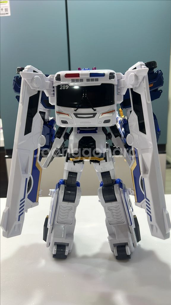 메탈카드봇s 블루캅 트리니티 팝니다--2