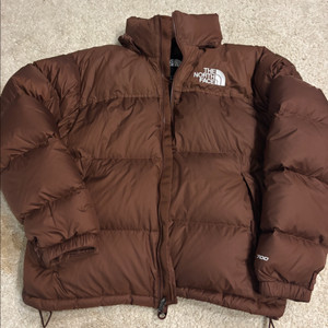 노스페이스 1996 레트로눕시패딩 다크오크