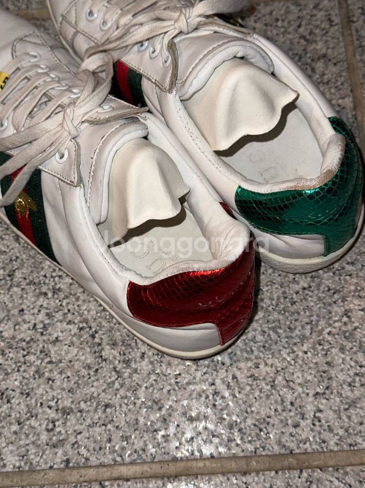 구찌 에이스 자수 비 스니커즈 41 260--2