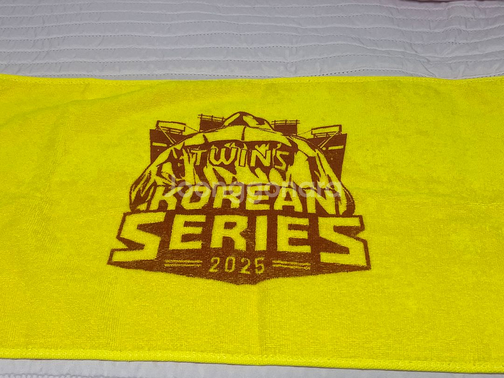 LG 트윈스 2025 한국시리즈 응원타월--0