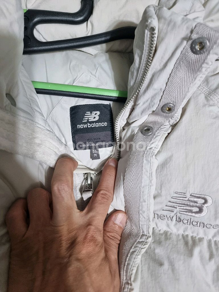 뉴발란스 구스다운 패딩 95--1