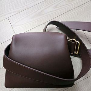 오소이 미니브로트 판매합니다.