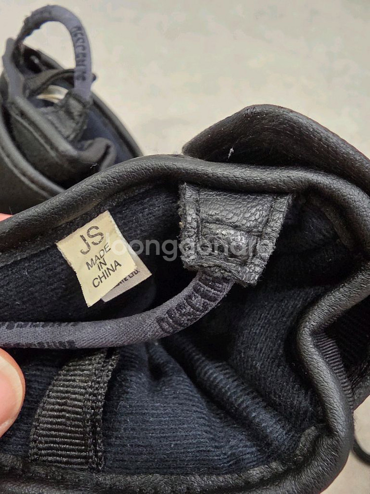 데상트 스키 장갑--2