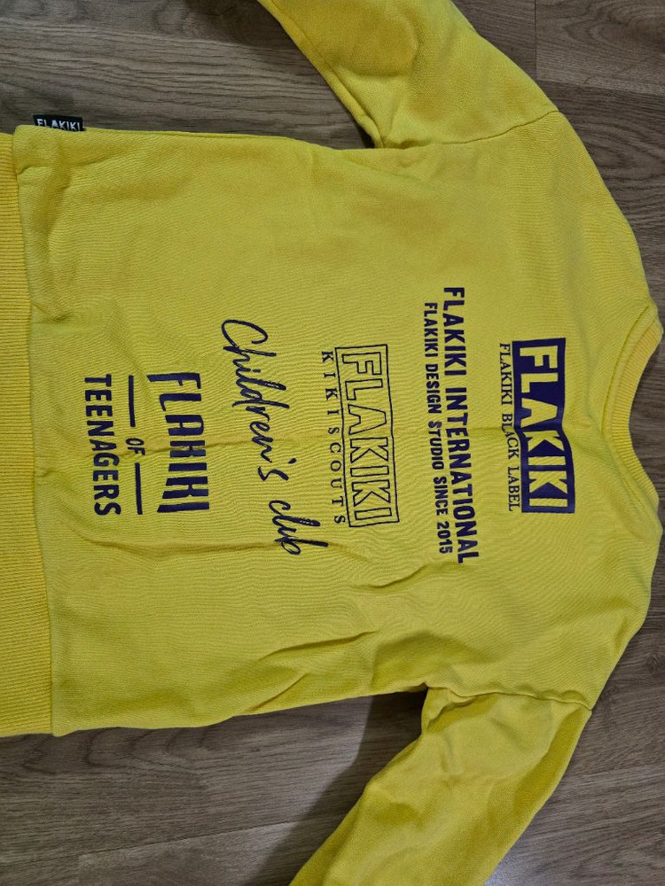 플라키키 상의 6Y 이미지