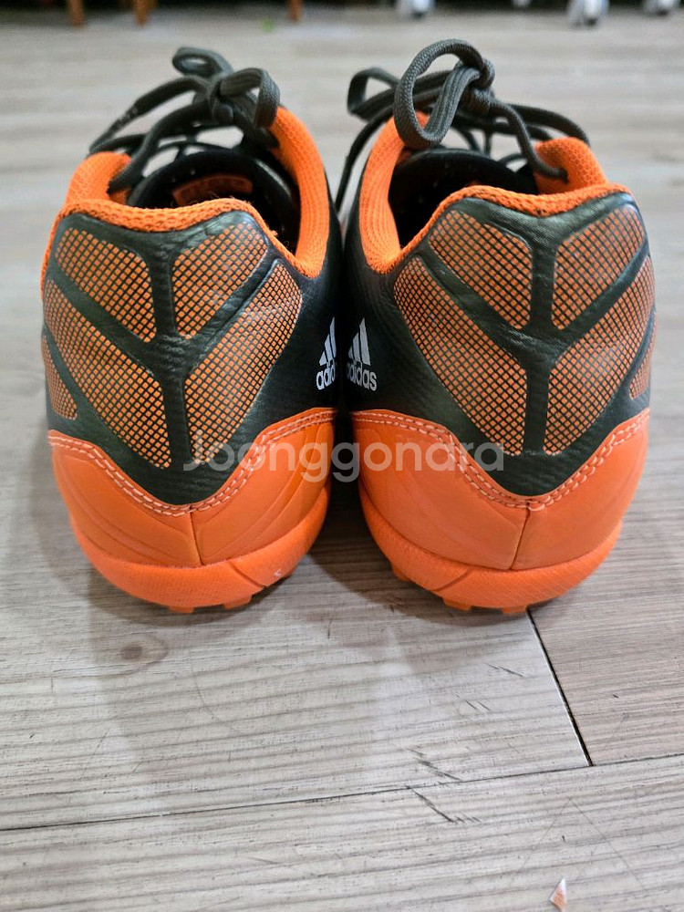 아디다스 나이트로 차지 3.0 풋살화 245mm--3